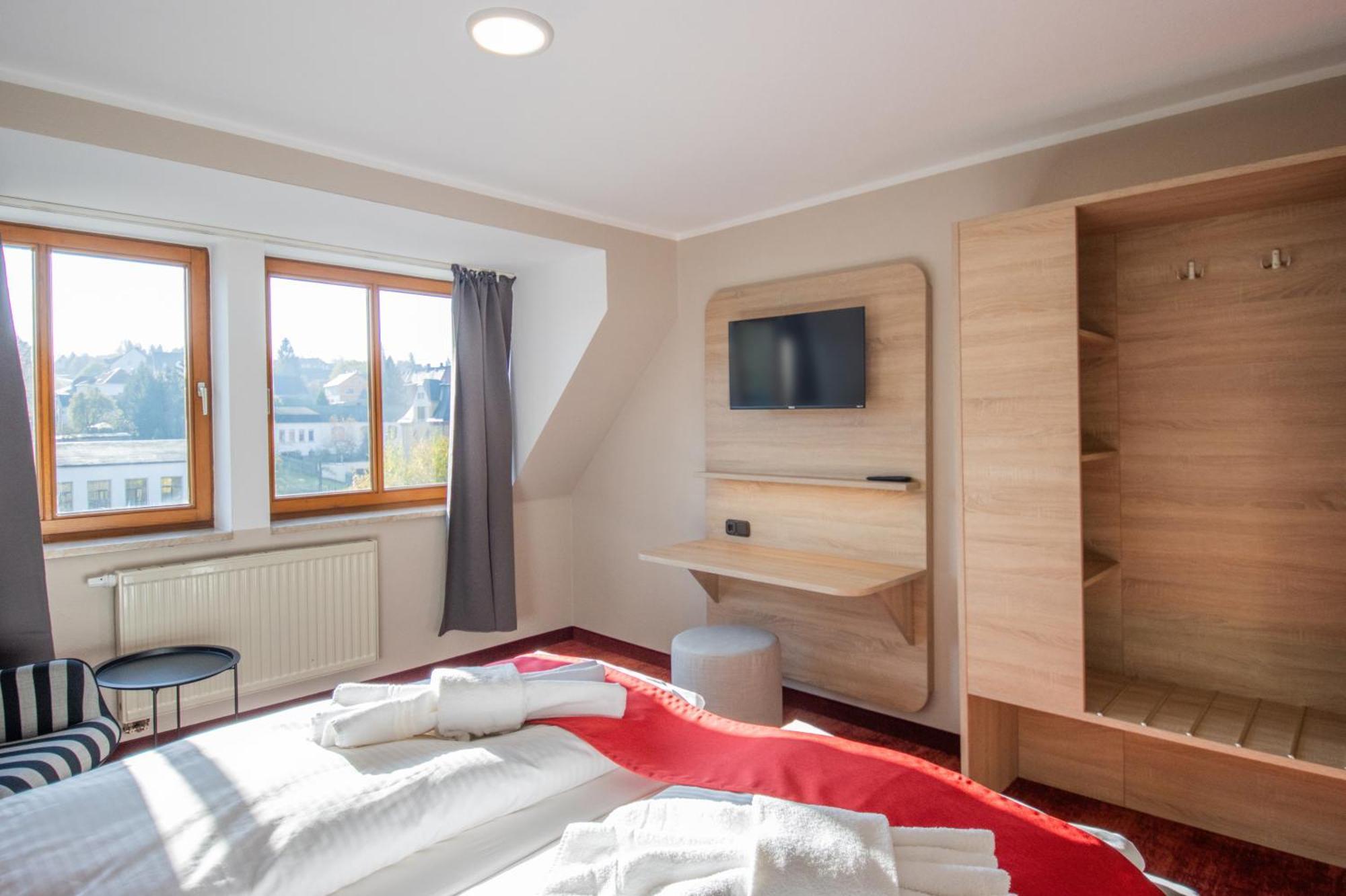 Hotel Lengenfelder Hof Lengenfeld  Kültér fotó